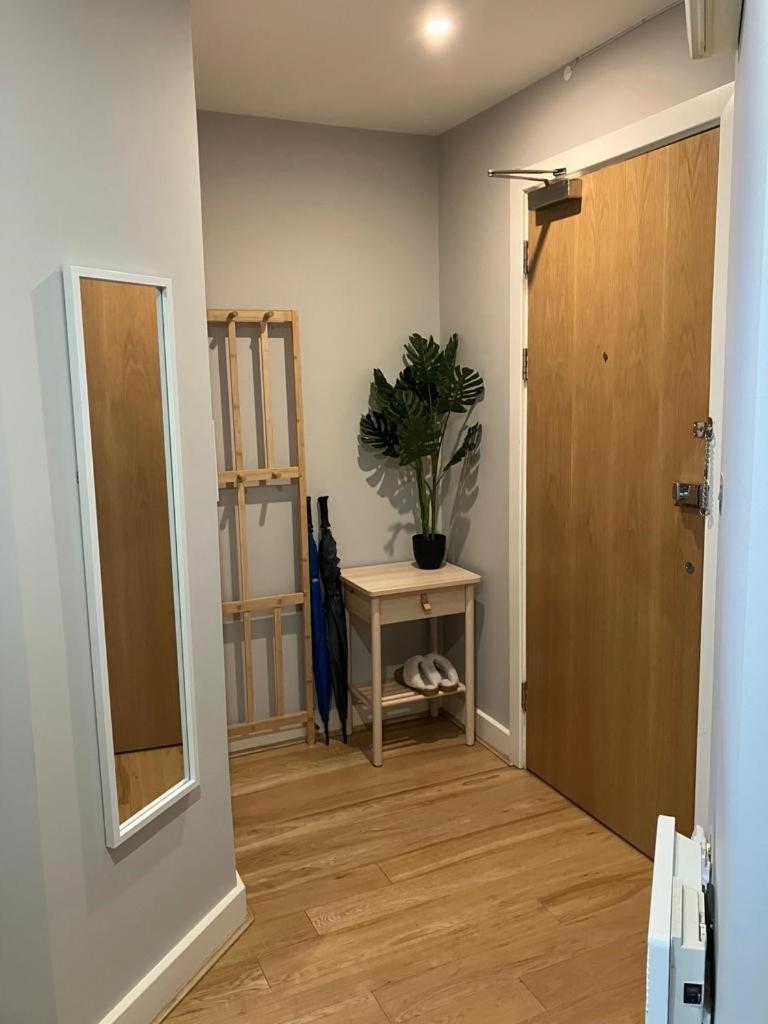 Contemporary 1bd Flat - Centre! Leilighet *